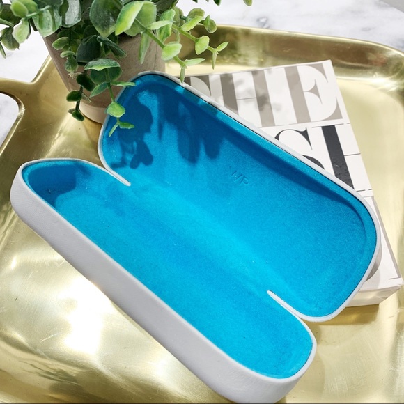 Warby Parker Eyeglass Case - Picture 2 of 2